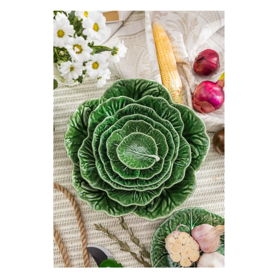 Салатник с резным краем Bordallo Pinheiro Капуста 29см, керамика