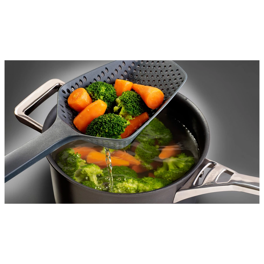 Ложка-дуршлаг большая "Scoop Plus" (красный)