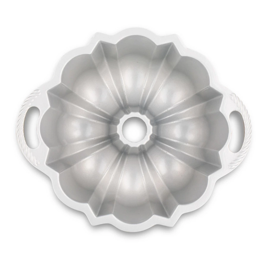 Форма для выпечки 3D Nordic Ware Праздничный пирог 1,4 л, литой алюминий, золотая