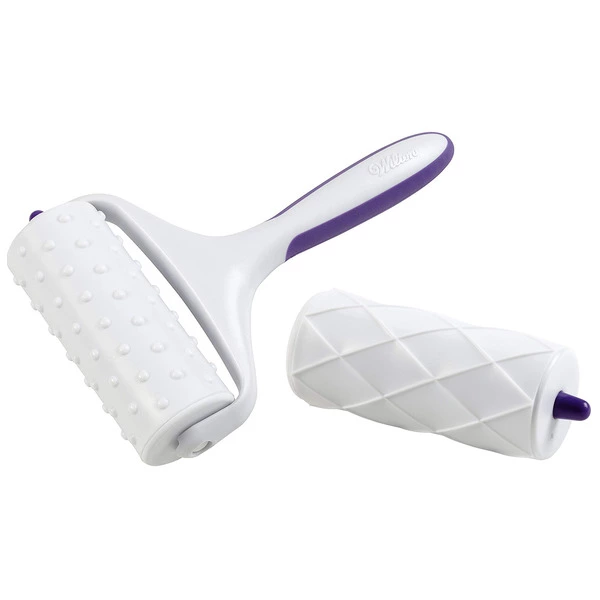 Валик для текстурного декора Wilton Точки и ромбы 20,32см с насадкой  4,45х10,16см