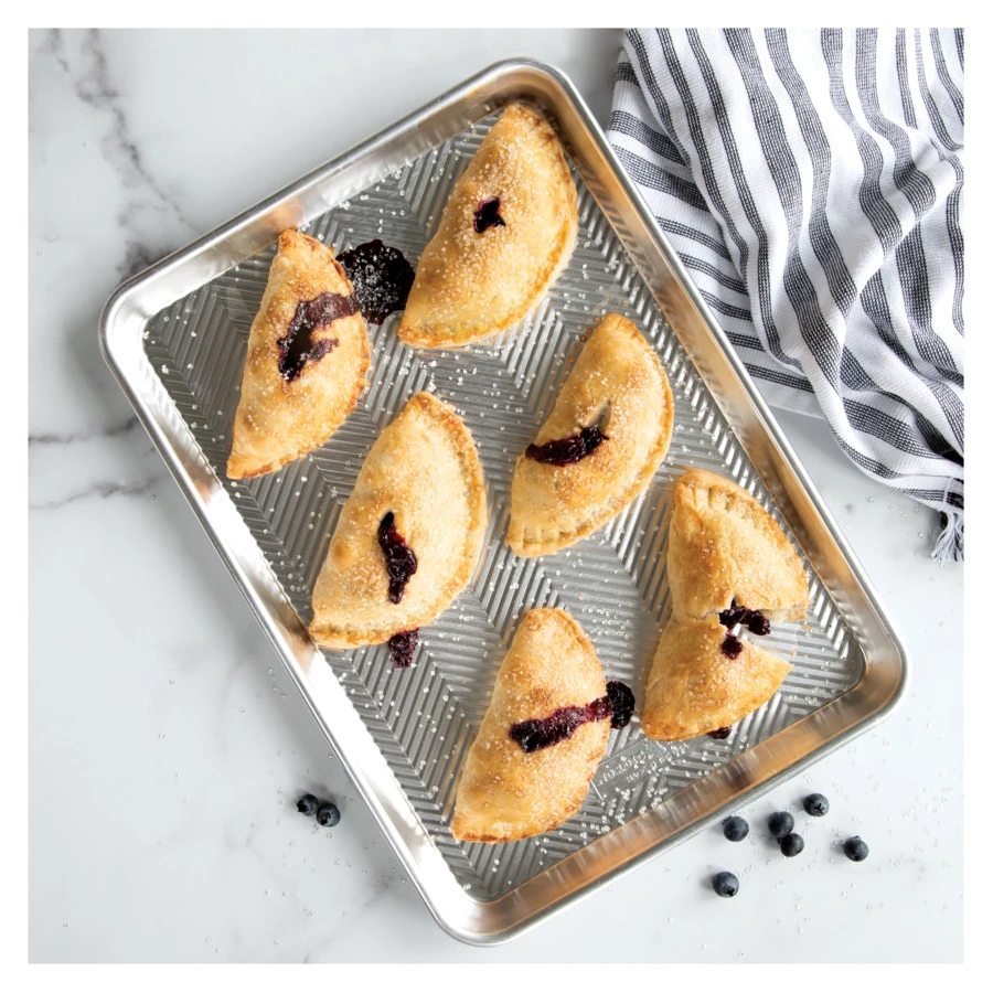 Форма для пельменей, вареников, кальцоне и пирожков Nordic Ware 15х8 см,пластик, серо-голубой