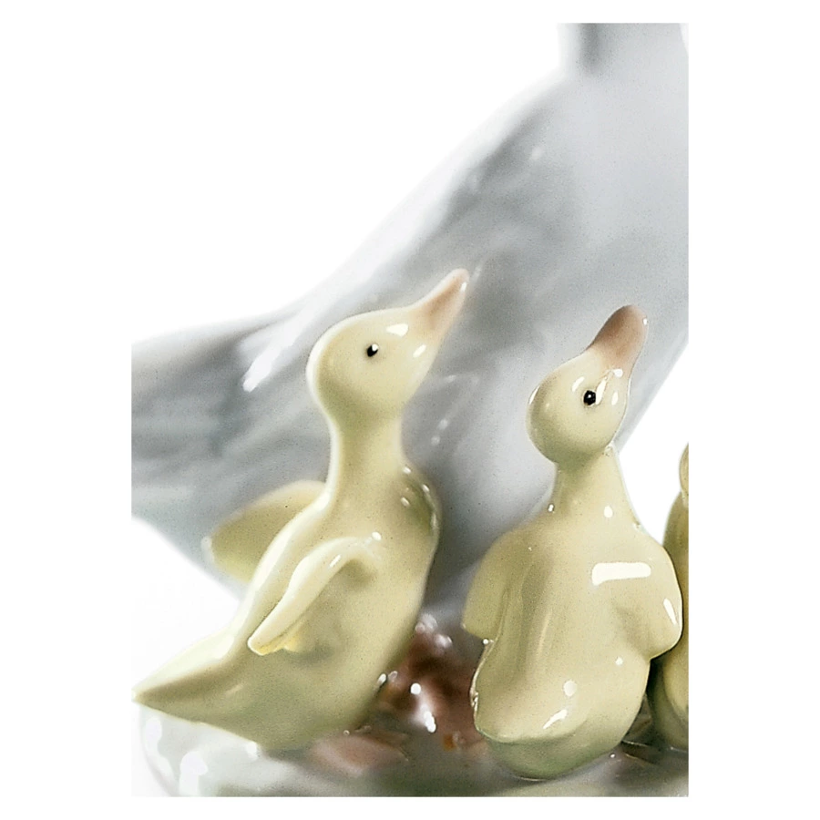 Фигурка Lladro Приветствие 10x12 см, фарфор