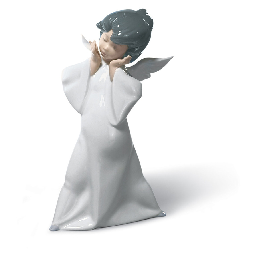 Фигурка Lladro Сочувствующий ангел 13x22 см фигурка lladro спящий ангел 12x15 см