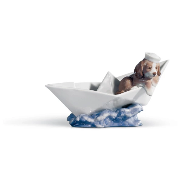 Фигурка Lladro Бумажный кораблик 17x10 см, фарфор
