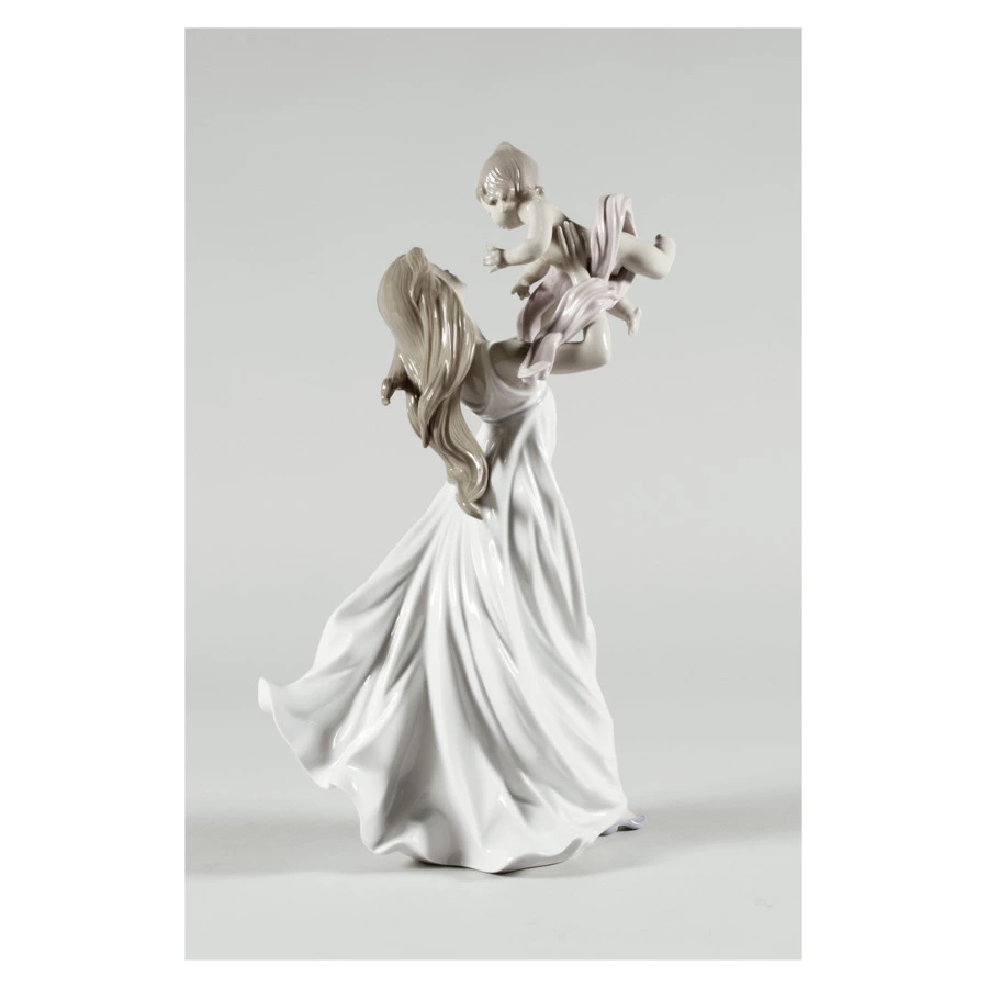 Фигурка Lladro Моя маленькая радость 29x46 см, фарфор