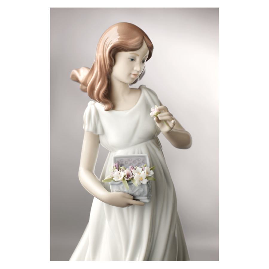 Фигурка Lladro Сокровища сердца 15х33 см, фарфор