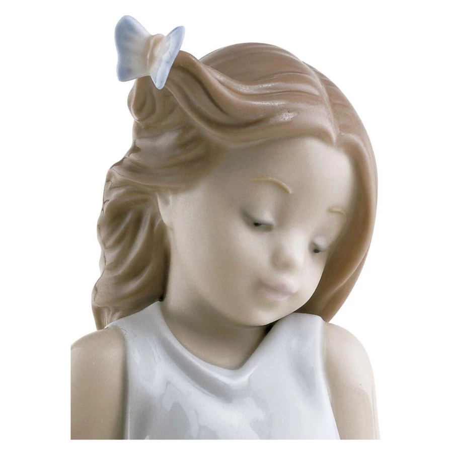 Фигурка Lladro Подружка мотыльков 8х21 см, фарфор