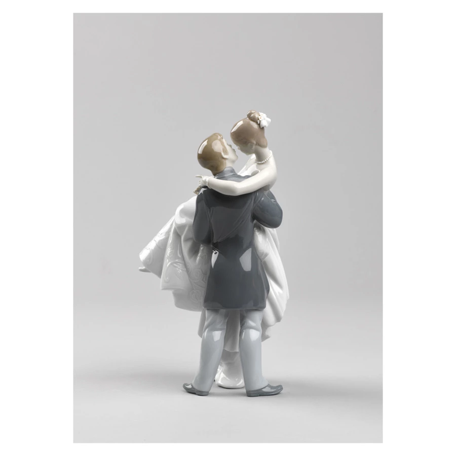 Фигурка Lladro Самый счастливый день 17х27 см, фарфор