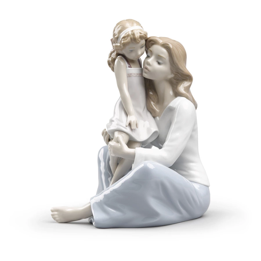 Фигурка Lladro Мамина дочка 27x22 см, фарфор