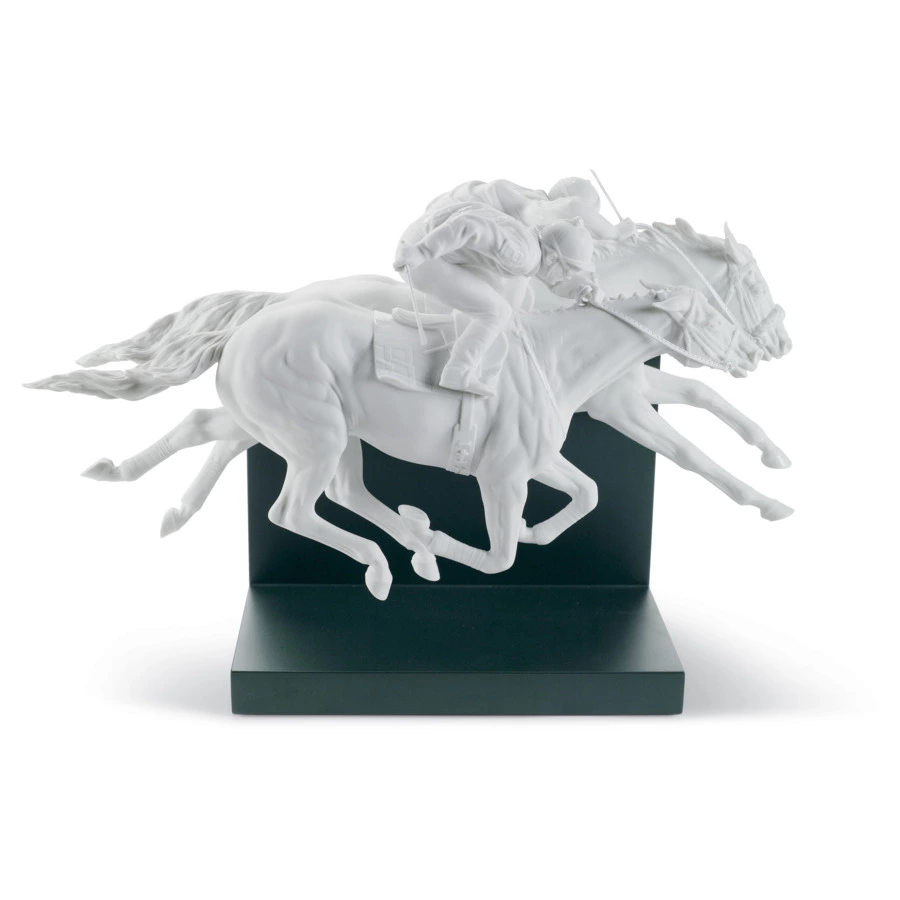 Фигурка Lladro Скачки 44х28 см, фарфор