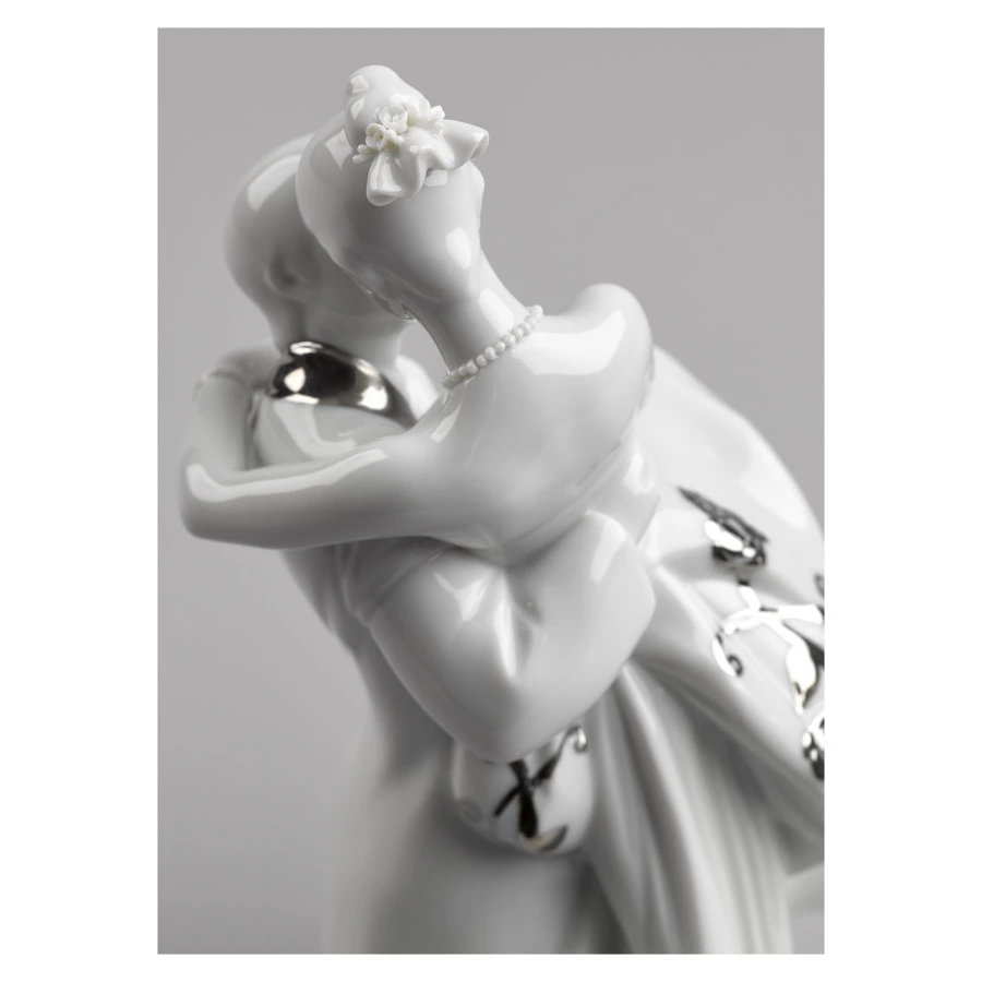 Фигурка Lladro Самый счастливый день, Ре-Деко 27x17 см, фарфор