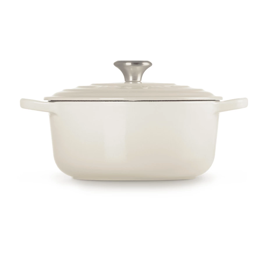 Кастрюля круглая с крышкой Le Creuset, 26см, меренга, чугун