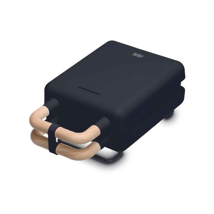 Вафельница и сэндвичница 2 в 1 ADE, 600Вт, пластик, черная, KG2006-3