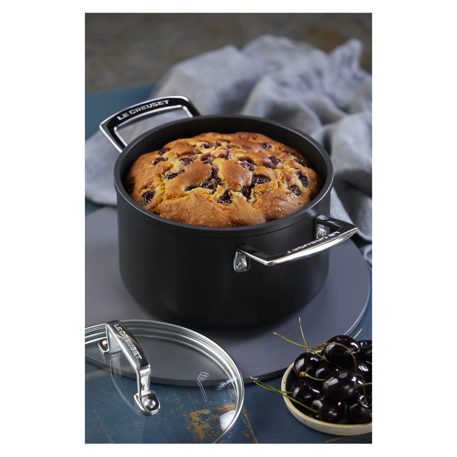 Кастрюля со стеклянной крышкой Le Creuse 18см, алюминий кованый