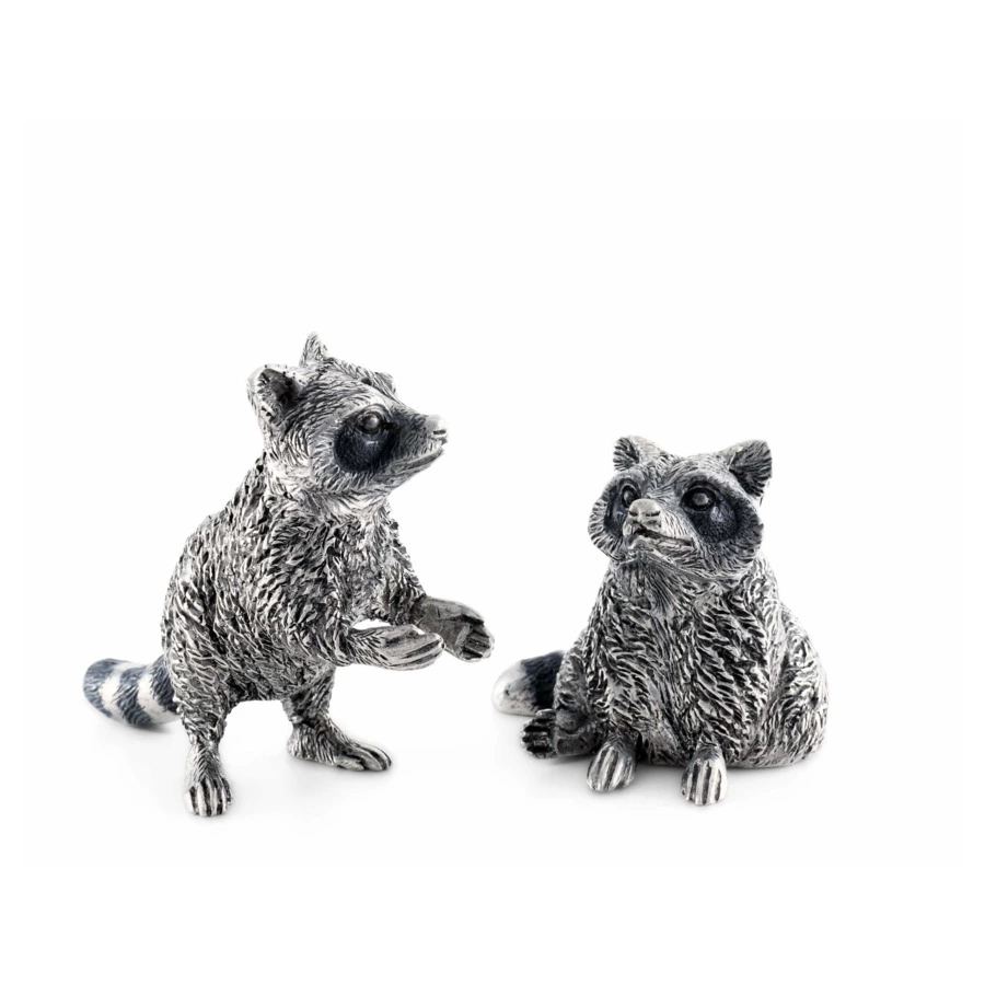 Набор для соли и перца Vagabond House Лесные истории Еноты, олово