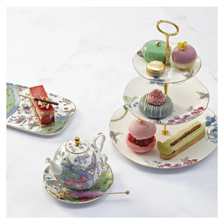 Этажерка трехъярусная Wedgwood Бабочки и цветы h17 см, фарфор