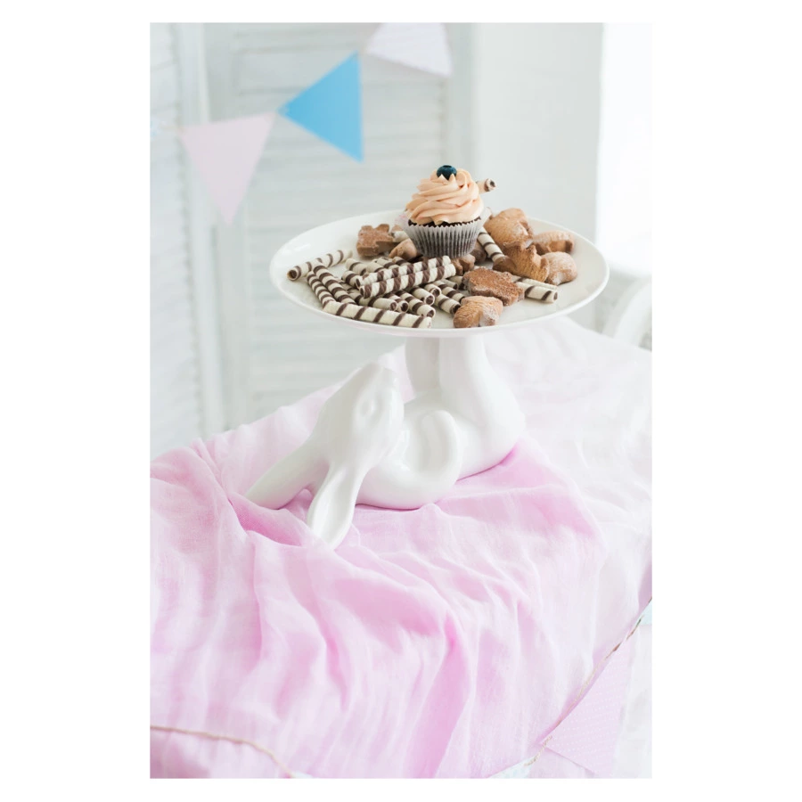 Блюдо на ножке Claystreet Гранд Кролик 31 см, фарфор, белый