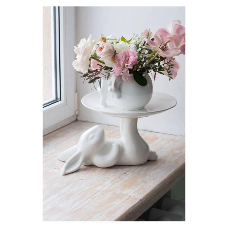 Блюдо на ножке Claystreet Гранд Кролик 31 см, фарфор, белый