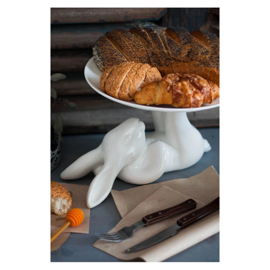 Блюдо на ножке Claystreet Гранд Кролик 31 см, фарфор, белый