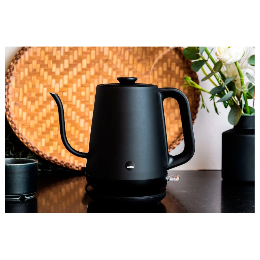 Чайник электрический Wilfa WSPOK-1000 B 800мл, черный