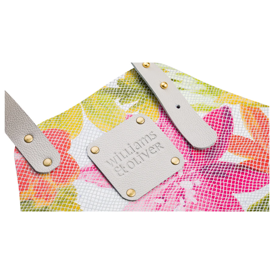 Фартук Williams Oliver Buffalo, розовые цветы, размер 46-56, кожа натуральная, лазерная обработка