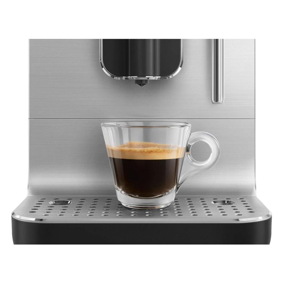 Кофемашина автоматическая SMEG BCC02BLMEU Collezione, 6 программ кофе, капучинатор, матовый черный