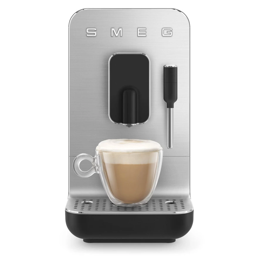 Кофемашина автоматическая SMEG BCC02BLMEU Collezione, 6 программ кофе, капучинатор, матовый черный