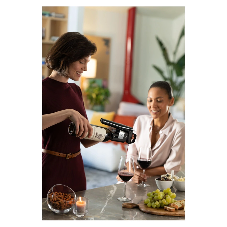 Система подачи вина по бокалам Coravin Model SIX PLUS PIANO BLACK