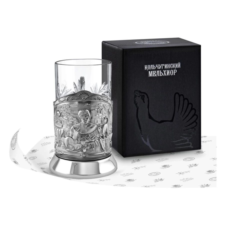 Стакан с подстаканником Кольчугинский мельхиор Купчиха Триумфальная, латунь