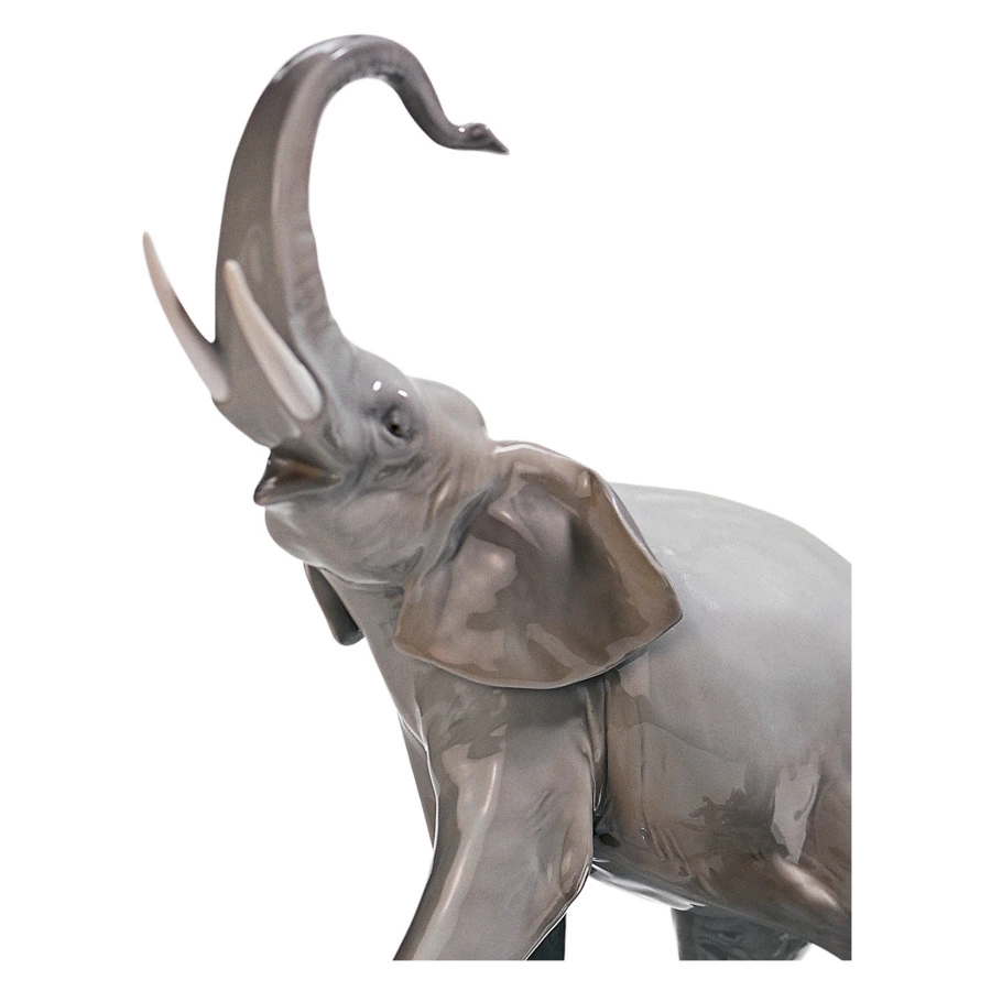 Фигурка Lladro Идущие слоны 36x40 см, фарфор