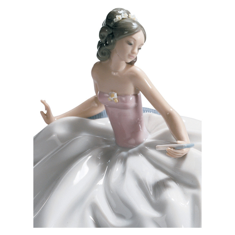 Фигурка Lladro На балу 20х16 см, фарфор