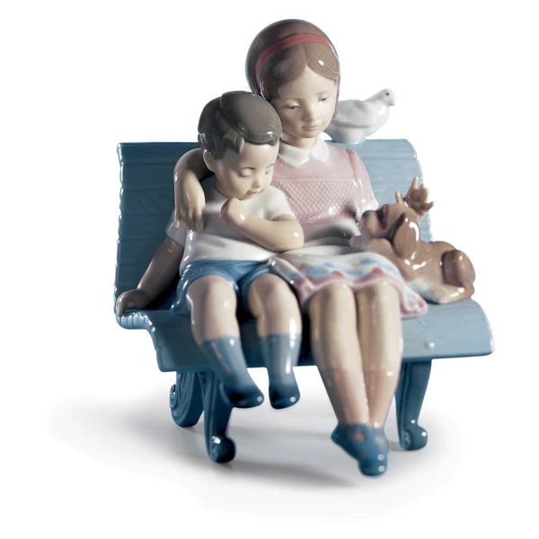 Фигурка Lladro На скамейке в парке 15х16 см, фарфор