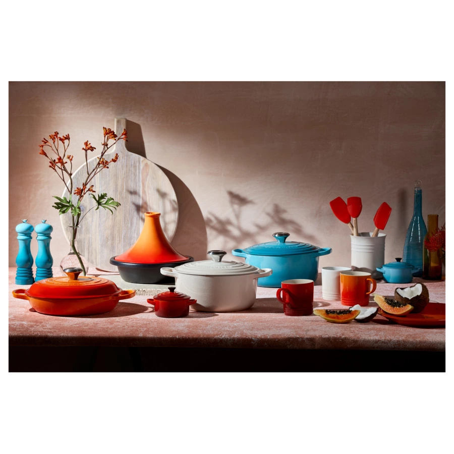 Кастрюля Le Creuset Cast Iron - Signature d26 см, 2,2 л, чугун, огненная лава