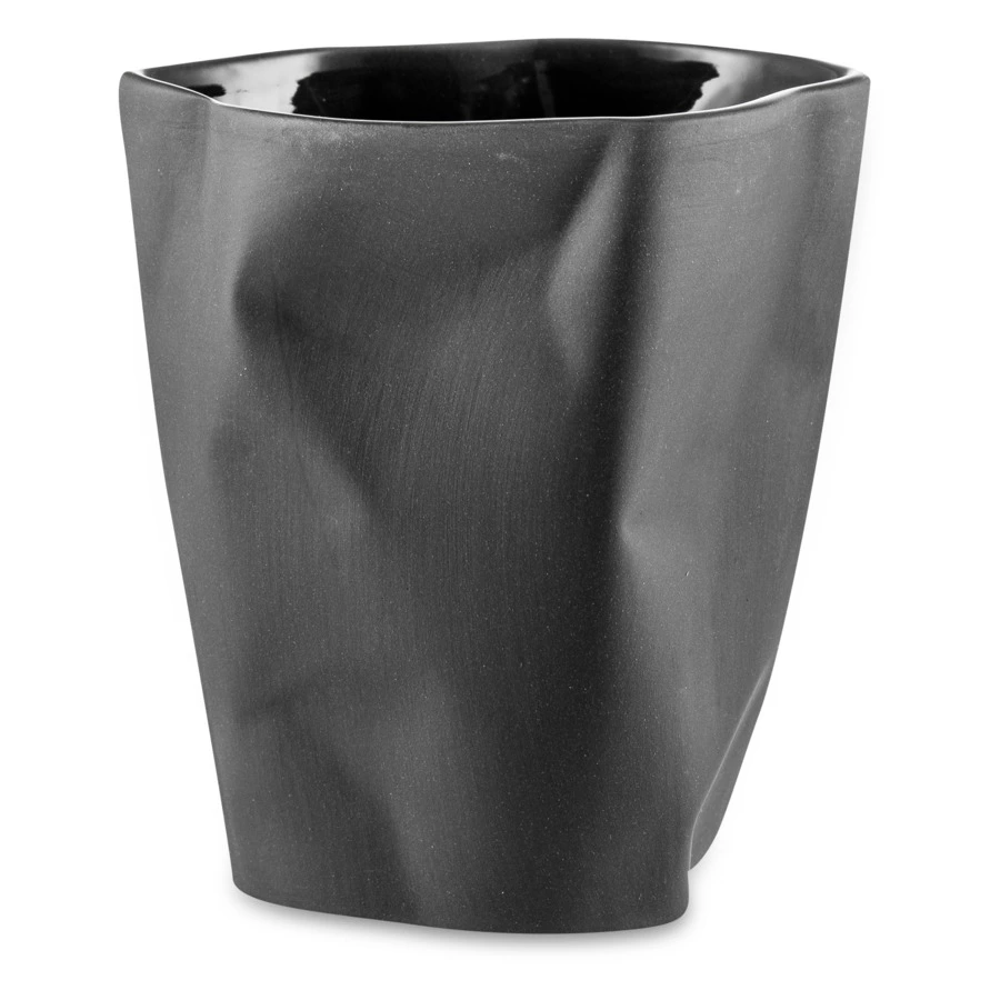 Стакан Cmielow Bent 370 мл, фарфор твердый, черный