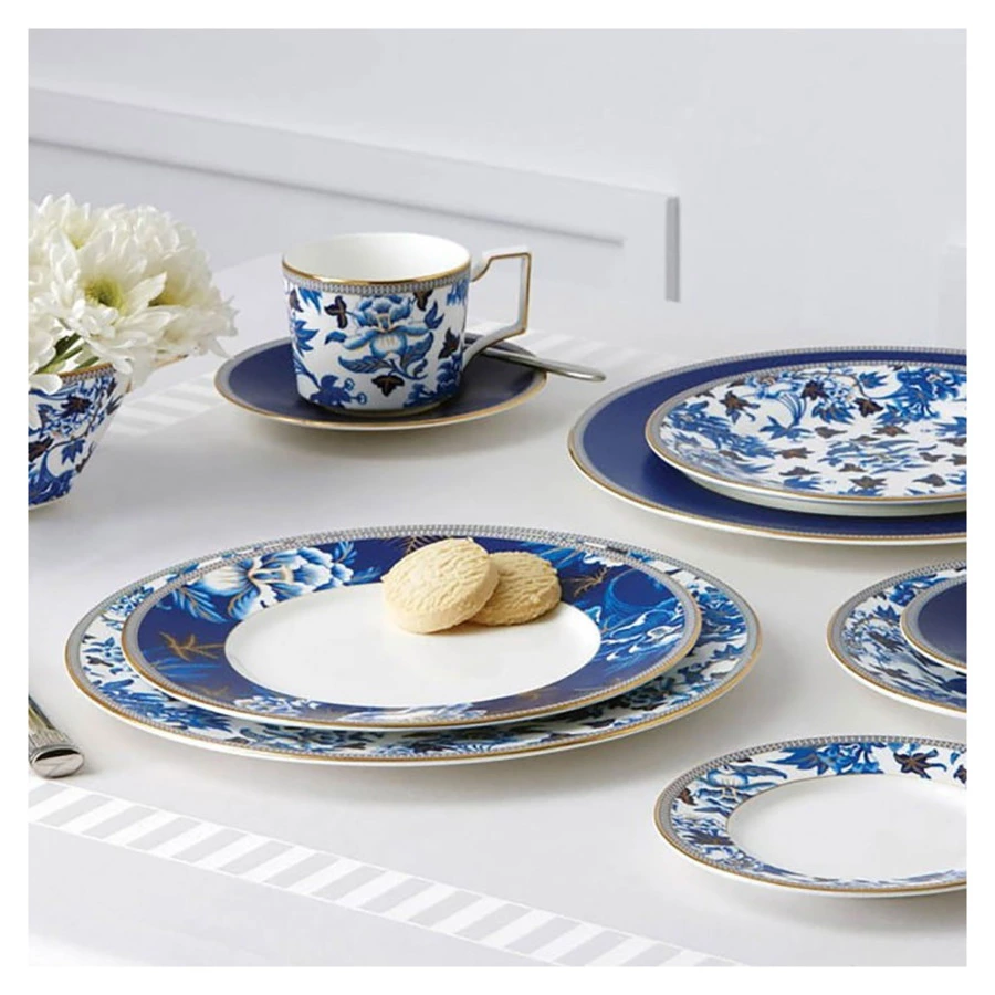 Тарелка закусочная Wedgwood Гибискус 20 см, фарфор