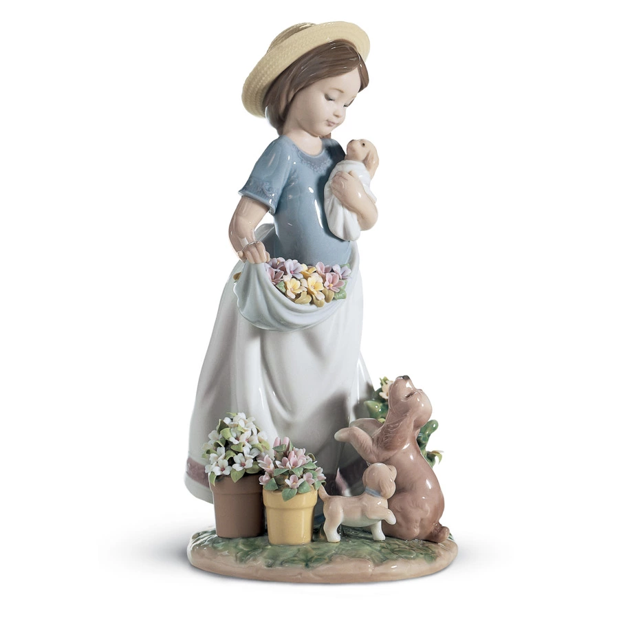 Фигурка Lladro Суета в саду 12х22 см, фарфор