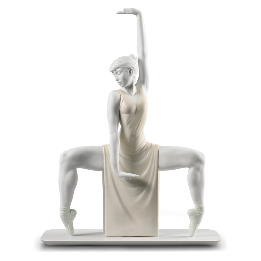 Фигурка Lladro Современный танец 32х47 см, фарфор