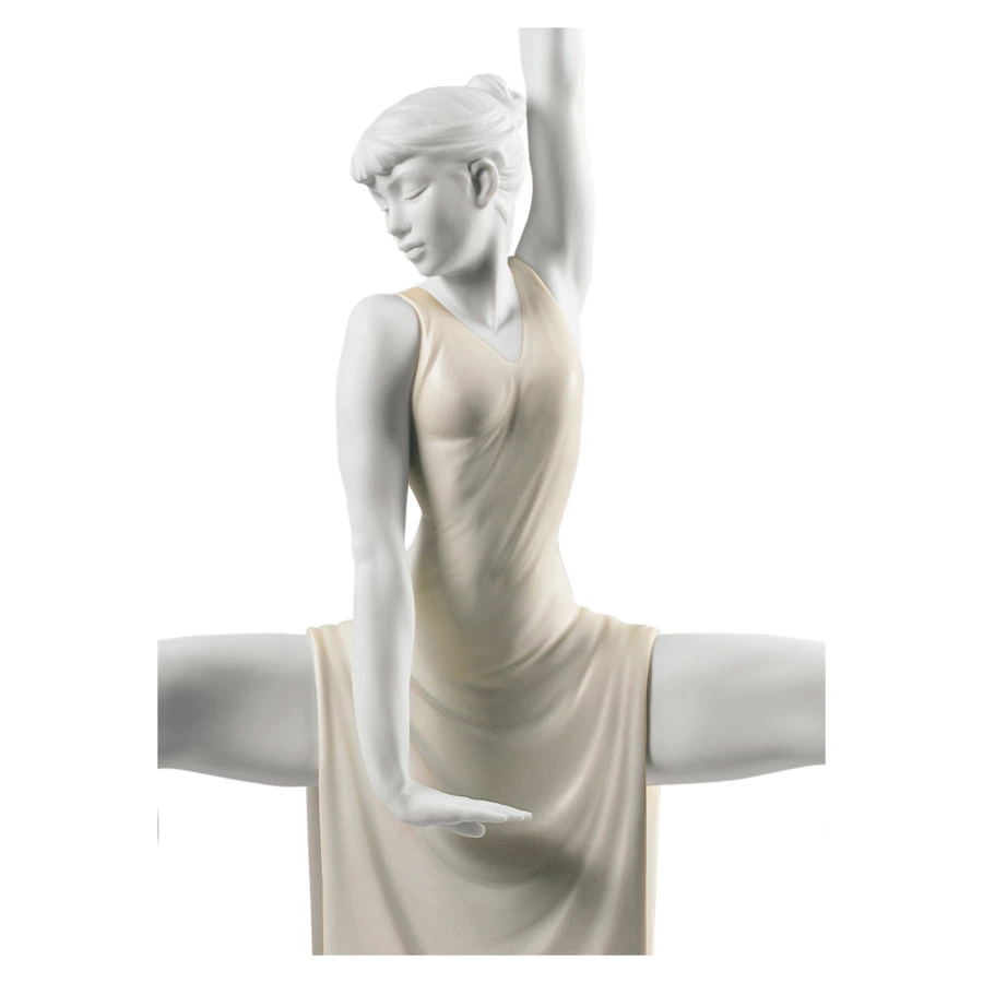 Фигурка Lladro Современный танец 32х47 см, фарфор