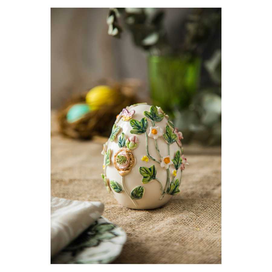 Яйцо декоративное Lamart Palais Royal , фиалки рельеф 11 см