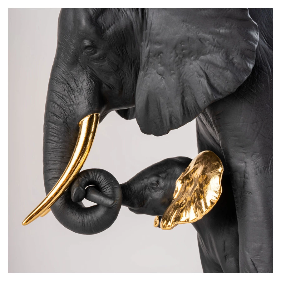 Фигурка Lladro Показывая путь 29х26 см, фарфор, черная