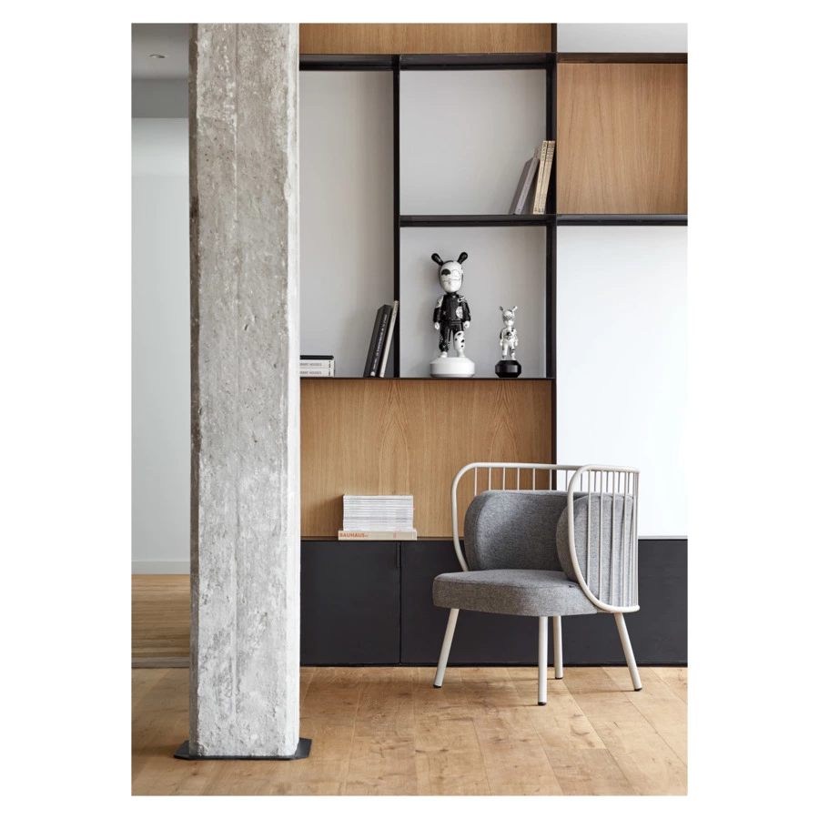 Фигурка Lladro Гость от Henn Kim, малый 11х30 см, фарфор