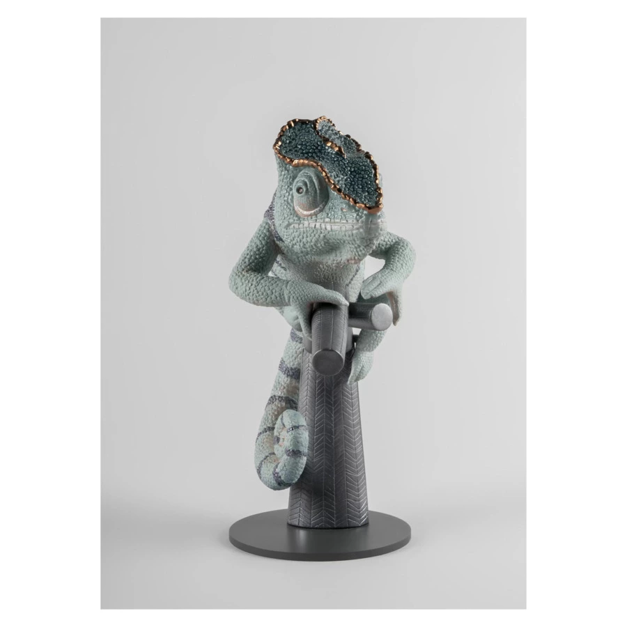 Фигурка Lladro Хамелеон 30х24 см, фарфор