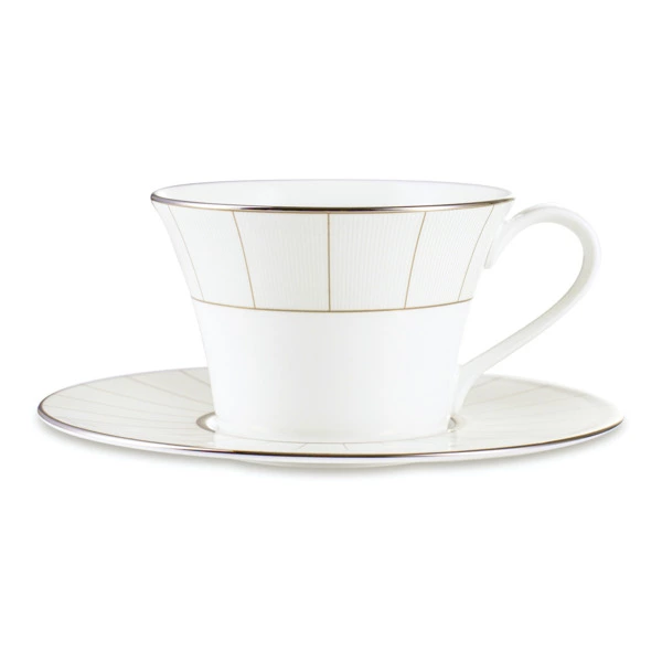 Чашка чайная с блюдцем Narumi Великолепие 270 мл, фарфор костяной