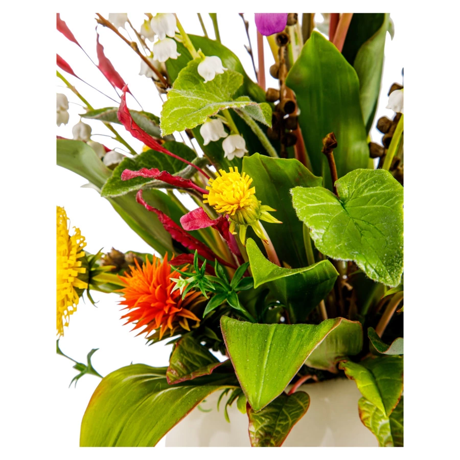 Композиция из холодного фарфора Лесная Нимфа (ландыши, одуванчики, фиалки)