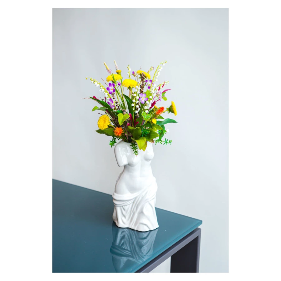 Композиция из холодного фарфора Лесная Нимфа (ландыши, одуванчики, фиалки)