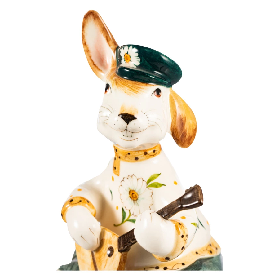 Скульптура Терра Керамос Заяц с балалайкой, подглазурная роспись, фарфор твердый, п/к