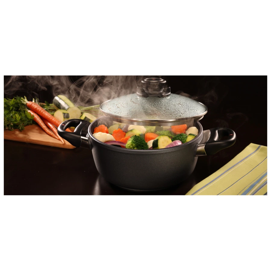 Кастрюля с крышкой Swiss Diamond XD CLASSIC+ INDUCTION 20 см, 2,2л, алюминий