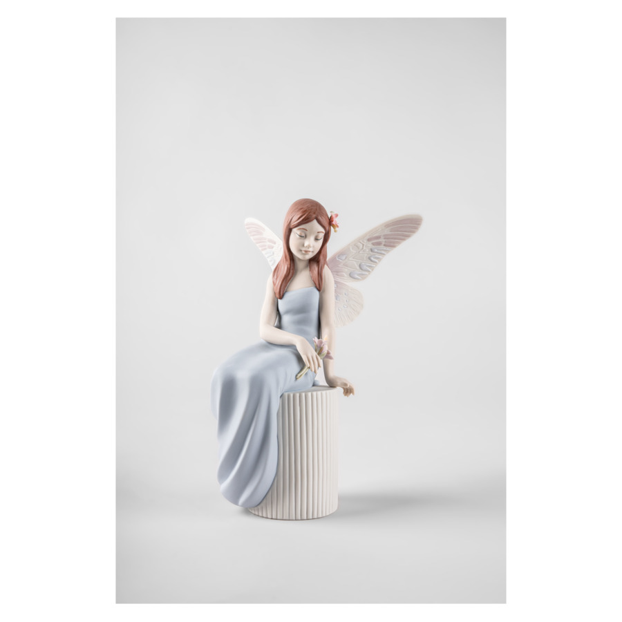 Фигурка Lladro Лесная нимфа 24х17х18 см, фарфор