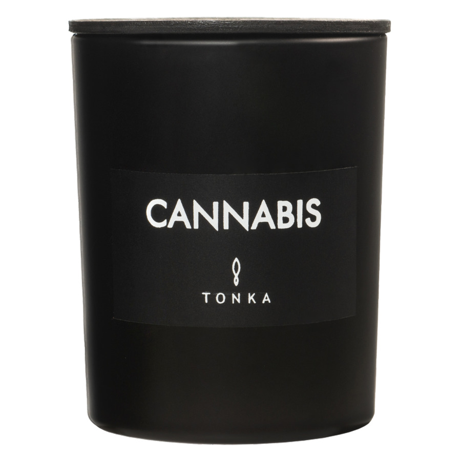 Свеча ароматическая Tonka Black matt Cannabis 250 мл