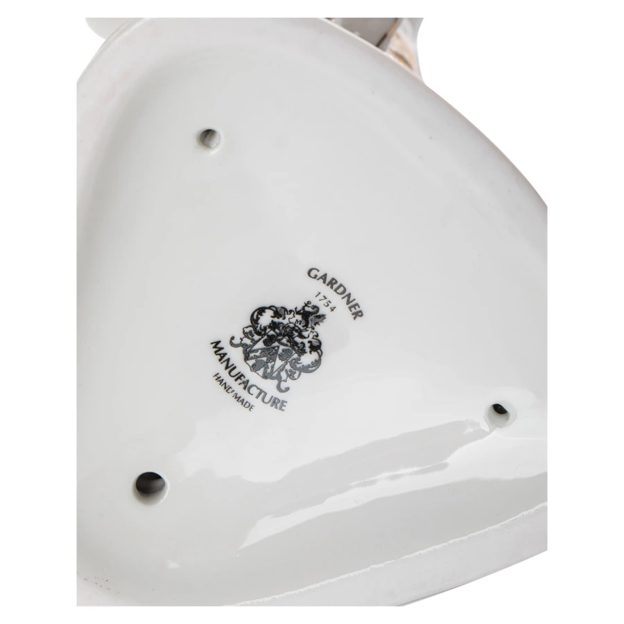 Скульптура Франц Гарднер в Вербилках Кролик Дворецкий белая, фарфор, п/к